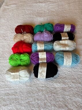 Inscraft Acrylic Yarn Bundle Lot of 14 Sm Skeins Approx 35 yds Ea.  Multi Color